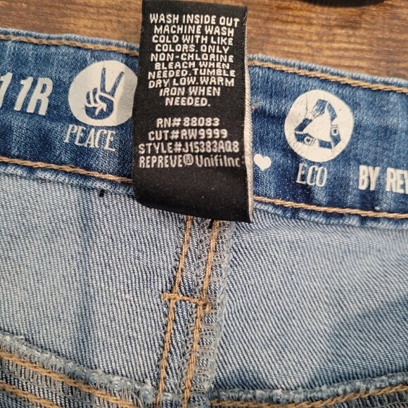 Peace Love Eco by Rewash Super High Wedge Vintage Reunion Jean Short - Picture 8 of 9